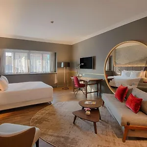**** Отель Nh Collection Porta Nuova Италия